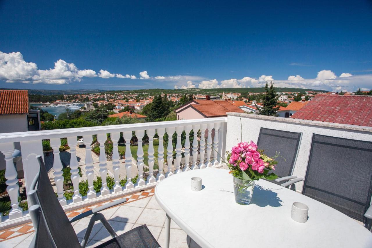 Apartments Dino Krk Town Bagian luar foto