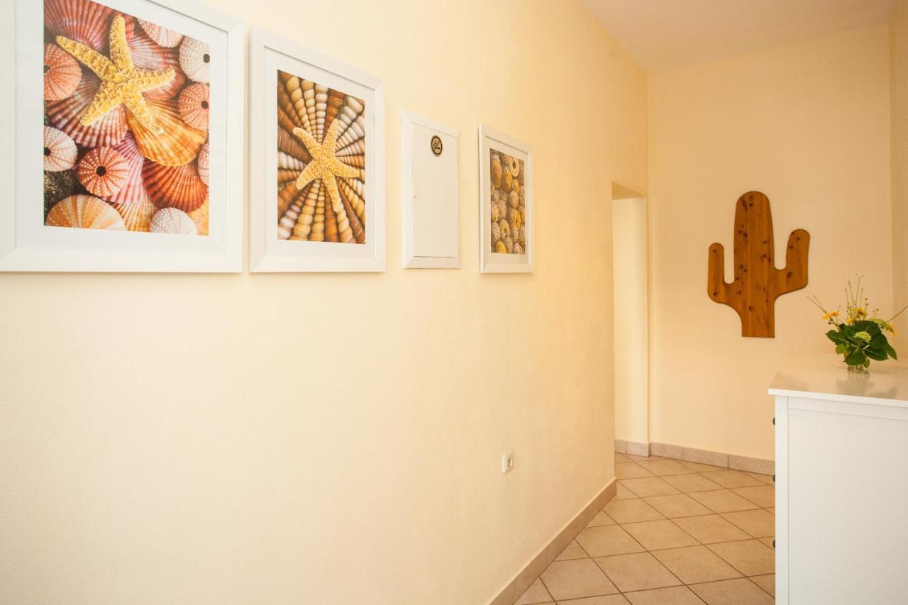 Apartments Dino Krk Town Bagian luar foto