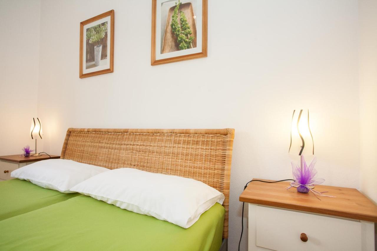 Apartments Dino Krk Town Bagian luar foto